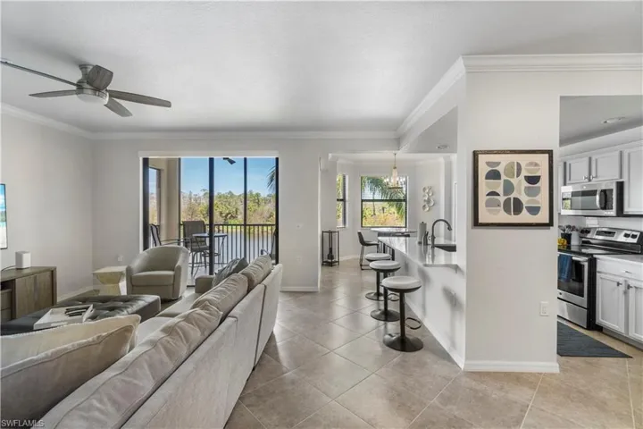 9820  Giaveno  CIR, Naples, FL 34113