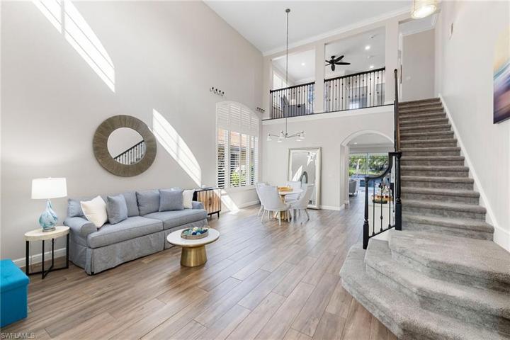 12772  Aviano  DR, Naples, FL 34105