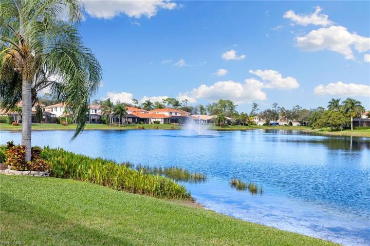 12772  Aviano  DR, Naples, FL 34105
