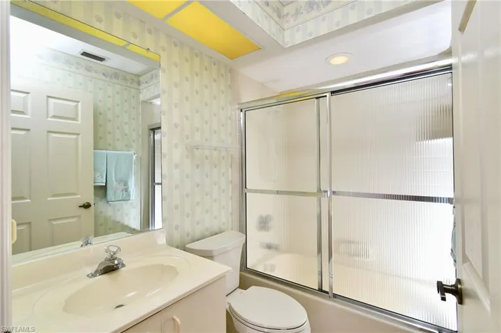 2nd Bathroom