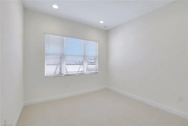 2687  Ridgecrest  PL, Naples, FL 34112