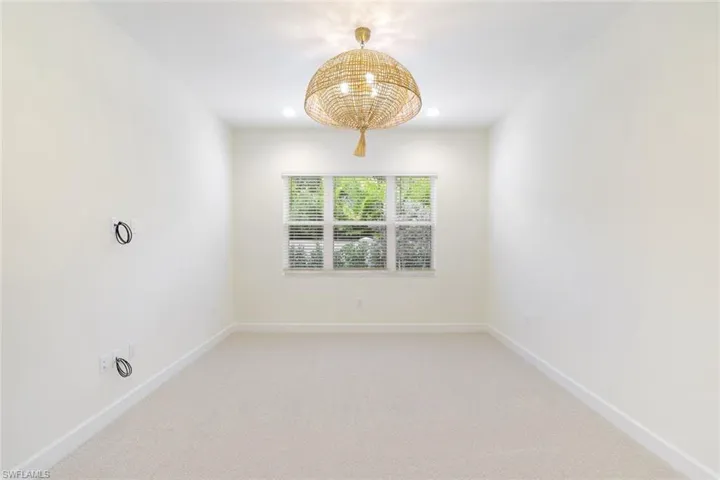2687  Ridgecrest  PL, Naples, FL 34112