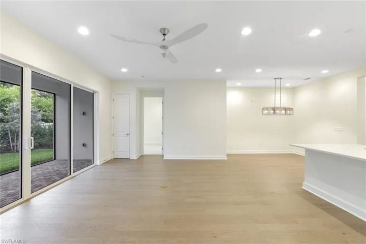 2687  Ridgecrest  PL, Naples, FL 34112