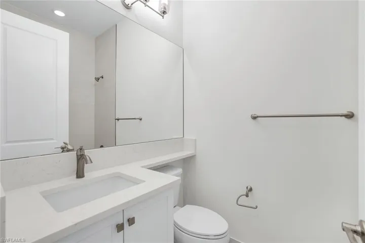 2687  Ridgecrest  PL, Naples, FL 34112