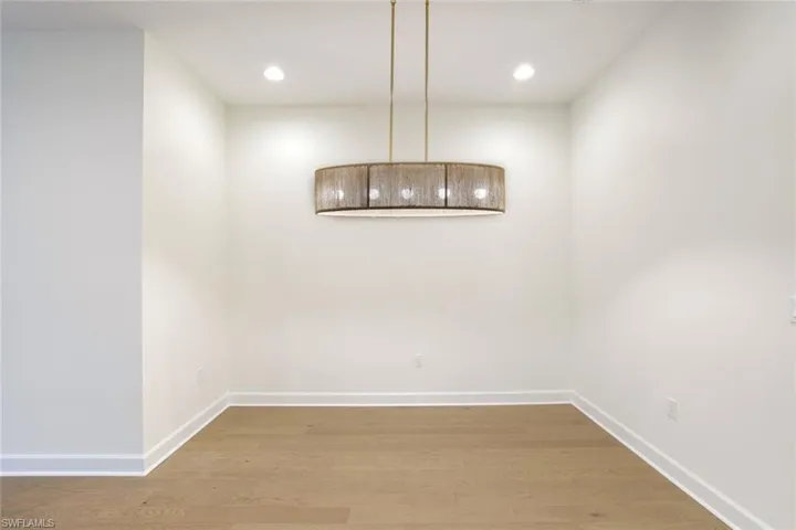 2687  Ridgecrest  PL, Naples, FL 34112