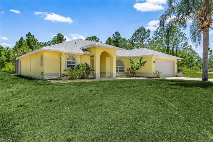 730  Spaulding E ST, Lehigh Acres, FL 33974