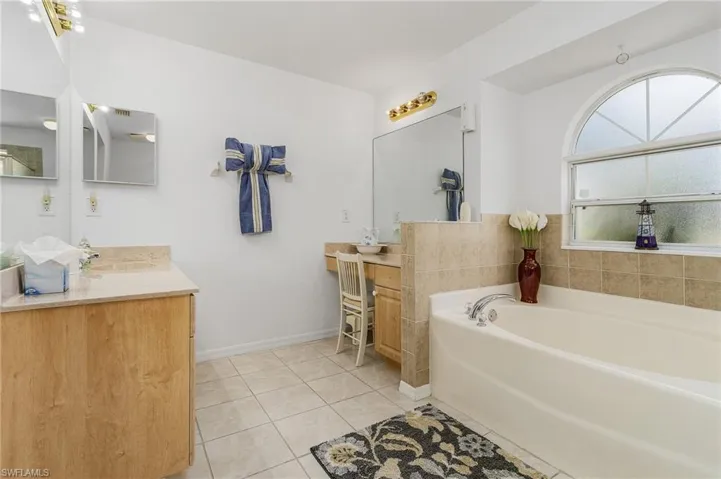 730  Spaulding E ST, Lehigh Acres, FL 33974