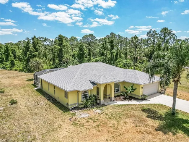 730  Spaulding E ST, Lehigh Acres, FL 33974