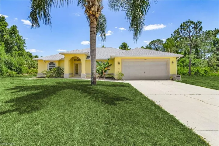 730  Spaulding E ST, Lehigh Acres, FL 33974