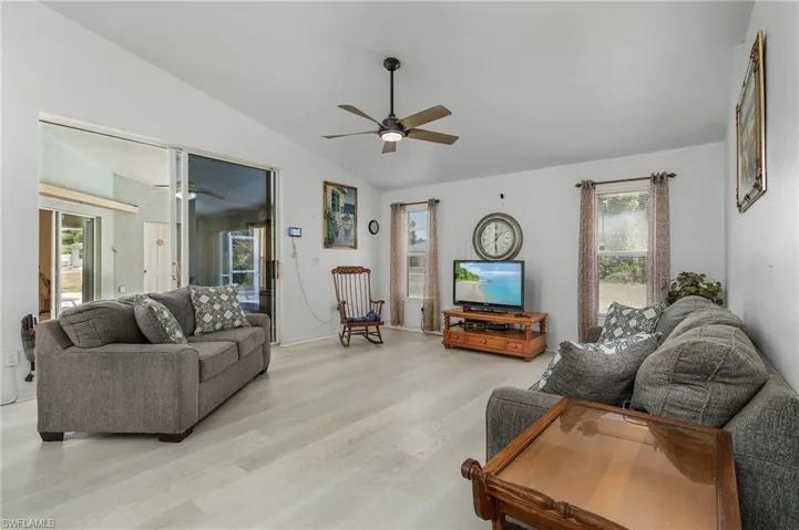 730  Spaulding E ST, Lehigh Acres, FL 33974