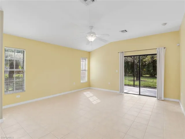 Spacious and Bright