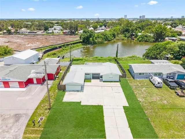 5460 Bayshore Rd, North Fort Myers, Florida 33917