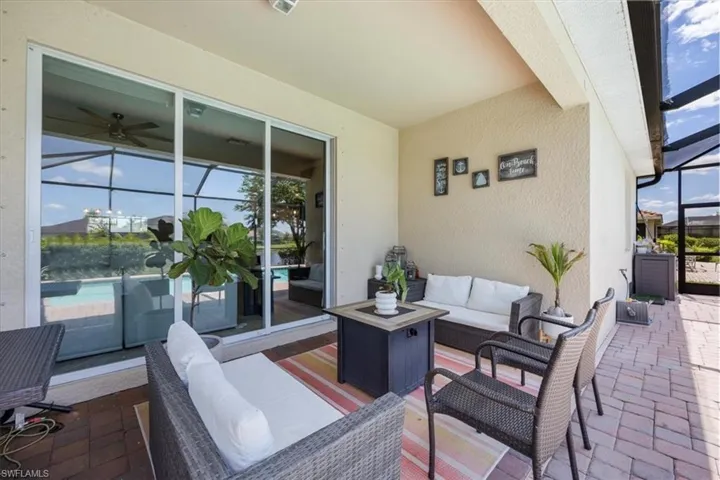 2069 Hamlin St, Naples Fl 34120
