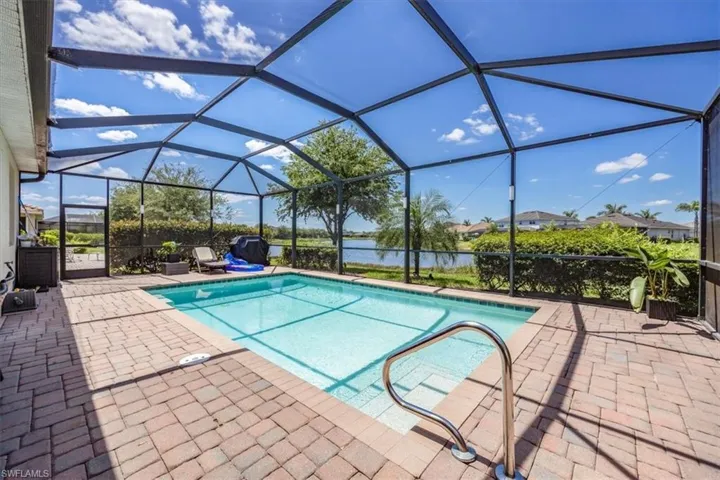2069 Hamlin St, Naples Fl 34120