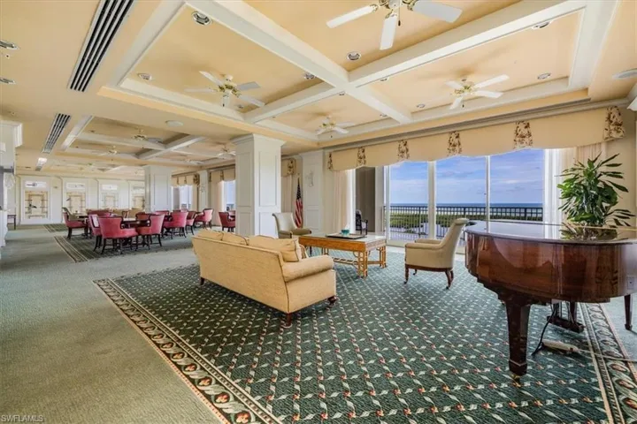 View of common area