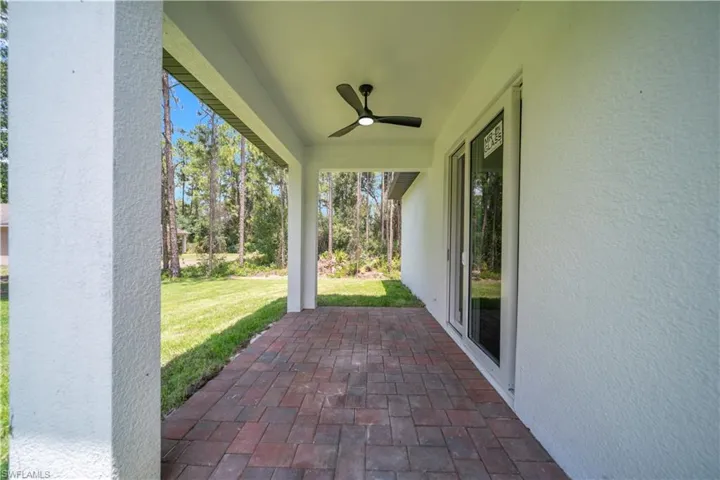 2005  Robert  AVE, Alva, FL 33920