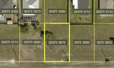 Map of property location featuring property parcel outlined