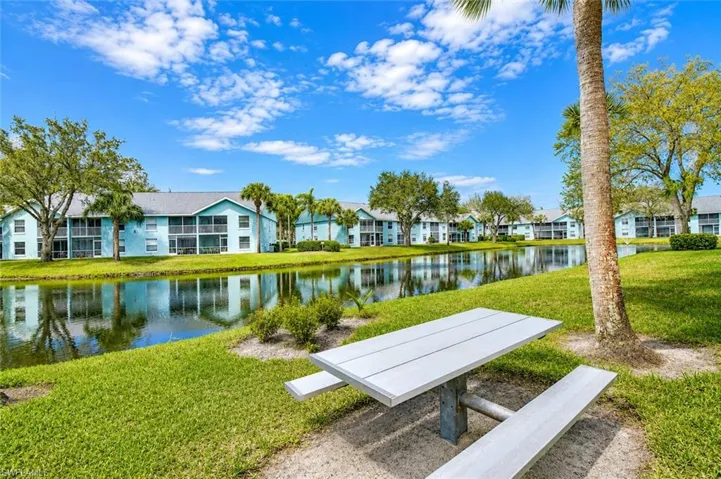 169 Grand Oaks Way N204, Naples, Florida 34110