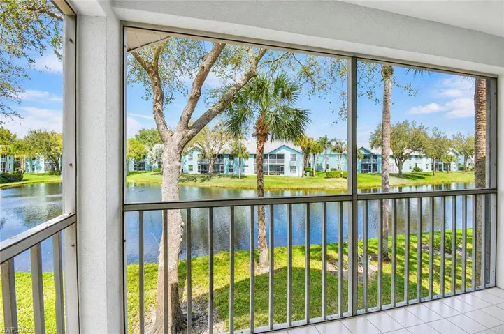 169 Grand Oaks Way N204, Naples, Florida 34110