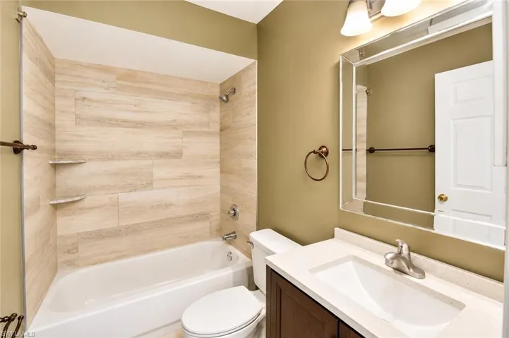 169 Grand Oaks Way N204, Naples, Florida 34110
