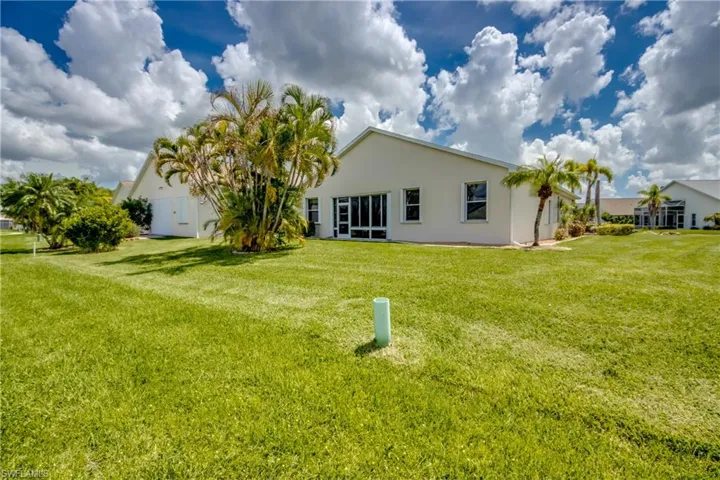 3950  Schefflera  DR, North Fort Myers, FL 33917