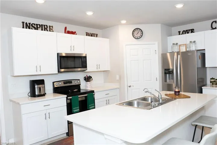 5190 42nd St Ne, Naples, Florida 34120