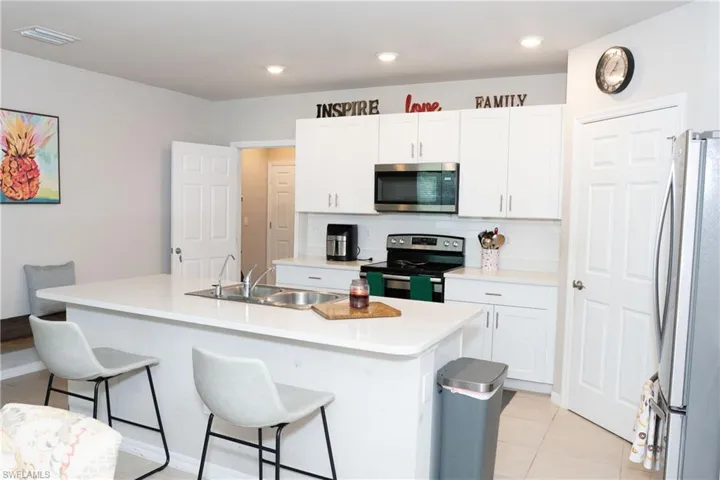 5190 42nd St Ne, Naples, Florida 34120