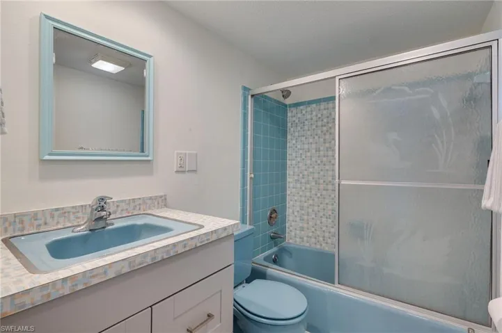 708 Victoria Dr 105, Cape Coral, Florida 33904