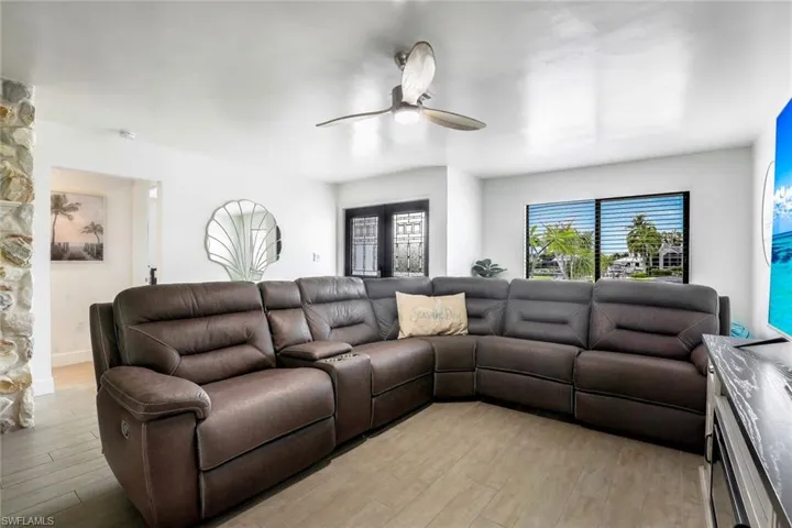 387 Heathwood Dr, Marco Island, Florida 34145