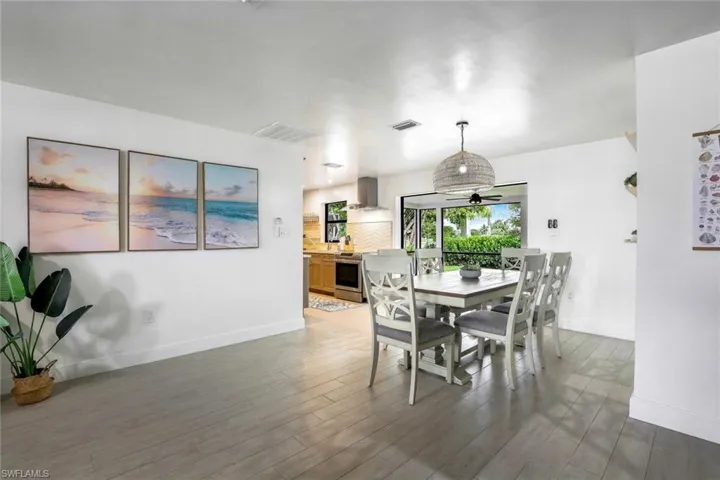 387 Heathwood Dr, Marco Island, Florida 34145