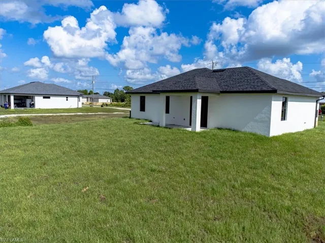 2601  30th SW ST, Lehigh Acres, FL 33976