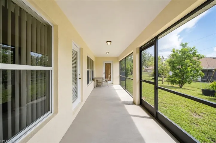 20 Hampton Ave, Lehigh Acres, Florida 33936