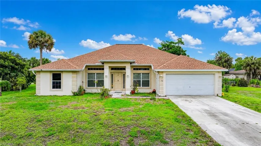 20 Hampton Ave, Lehigh Acres, Florida 33936