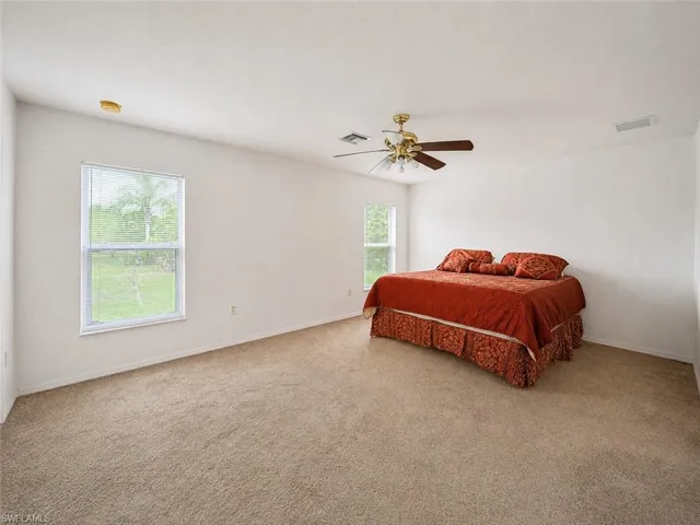 20 Hampton Ave, Lehigh Acres, Florida 33936