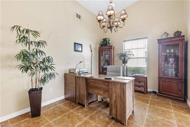 3355  Clubview  DR, NORTH FORT MYERS, FL 33917