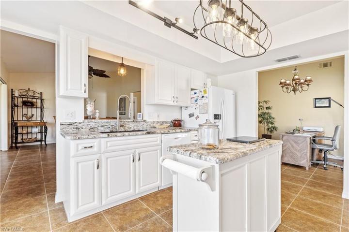 3355  Clubview  DR, NORTH FORT MYERS, FL 33917