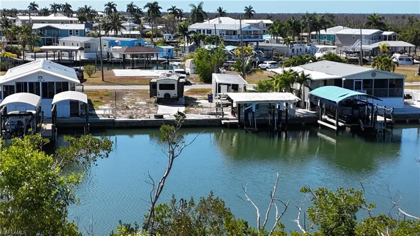 3900 Royal Palm Dr, St. James City, Florida 33956
