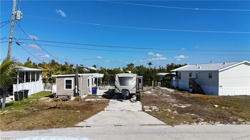 3900 Royal Palm Dr, St. James City, Florida 33956