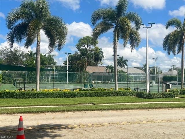 Tennis Courts