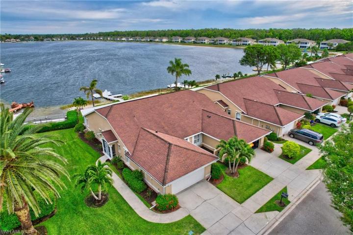 3090 Crown Pointe BLVD W, NAPLES FL 34112