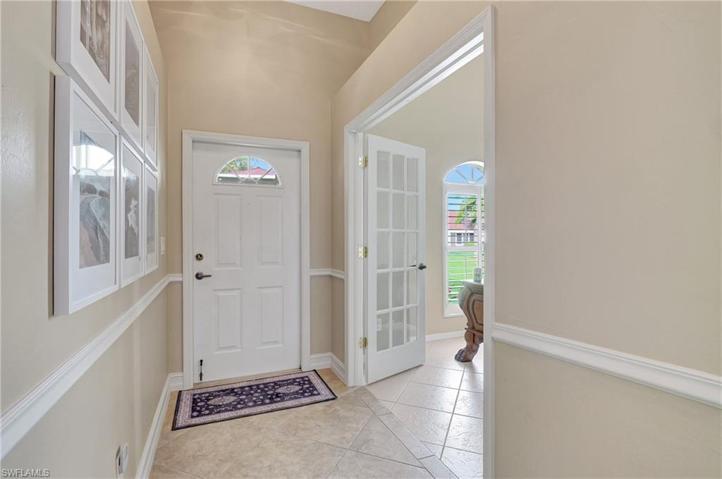 Foyer Entry