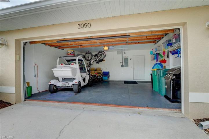 3090 Crown Pointe BLVD W, NAPLES FL 34112