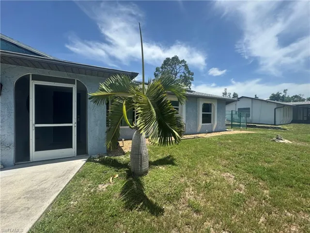 15474 Pembrooke Rd, Bokeelia, Florida 33922