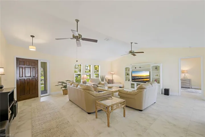 Spacious great room