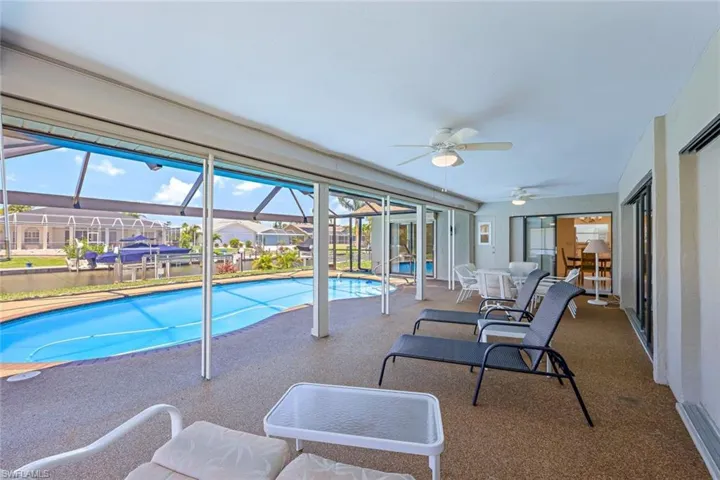 Lanai/pool