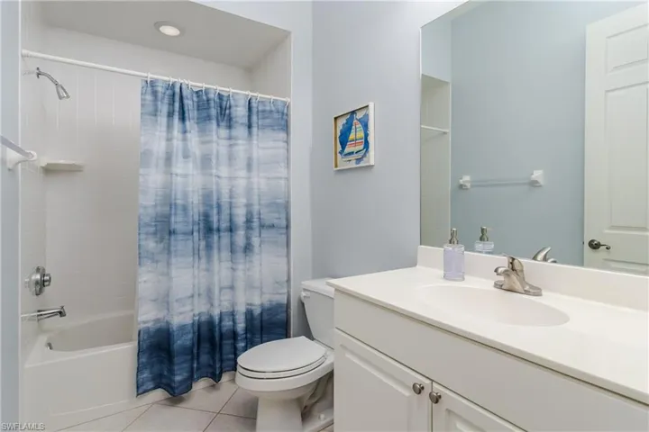 1265 Egrets Lndg # 202, Naples Fl 34108