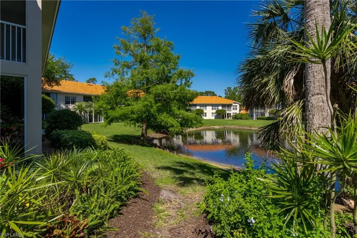 1265 Egrets Lndg # 202, Naples Fl 34108