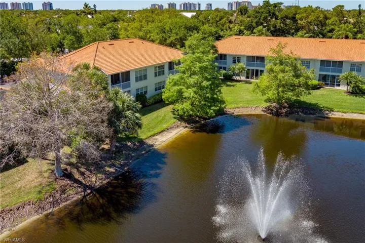 1265 Egrets Lndg # 202, Naples Fl 34108