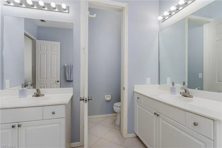 1265 Egrets Lndg # 202, Naples Fl 34108