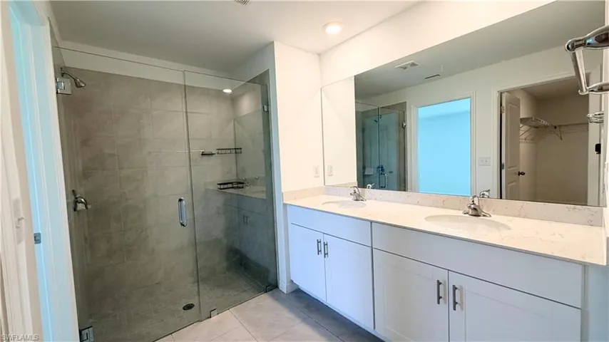 4007 San Clemente Ct, North Fort Myers, Florida 33917